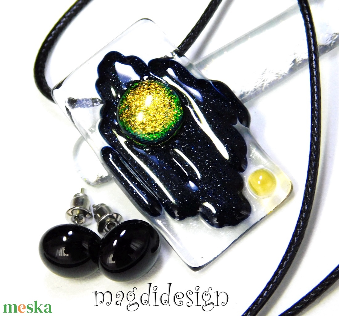  Fekete-arany cikk-cakk üvegékszer szett nyaklánc stiftes fülbevaló  - ékszer - ékszerszett - Meska.hu