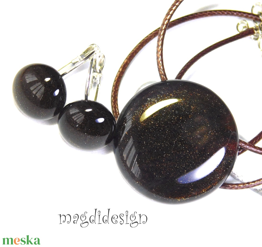 Trendi barna selyemfény üvegékszer szett, nyaklánc, kapcsos fülbevaló - ékszer - ékszerszett - Meska.hu