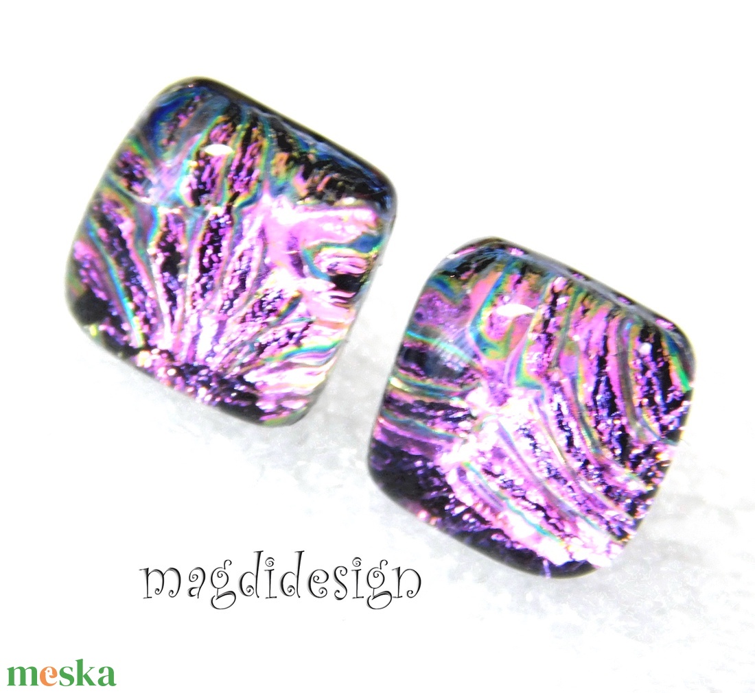 NEMESACÉL! Lila-rózsazín tűzijáték dichroic üvegékszer kocka fülbevaló - ékszer - fülbevaló - pötty fülbevaló - Meska.hu