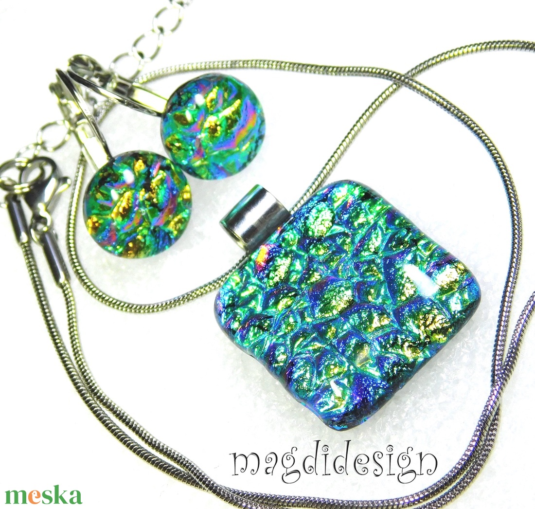 Színjátszó buborékok üvegékszer szett nyaklánc, kapcsos fülbevaló  - ékszer - ékszerszett - Meska.hu