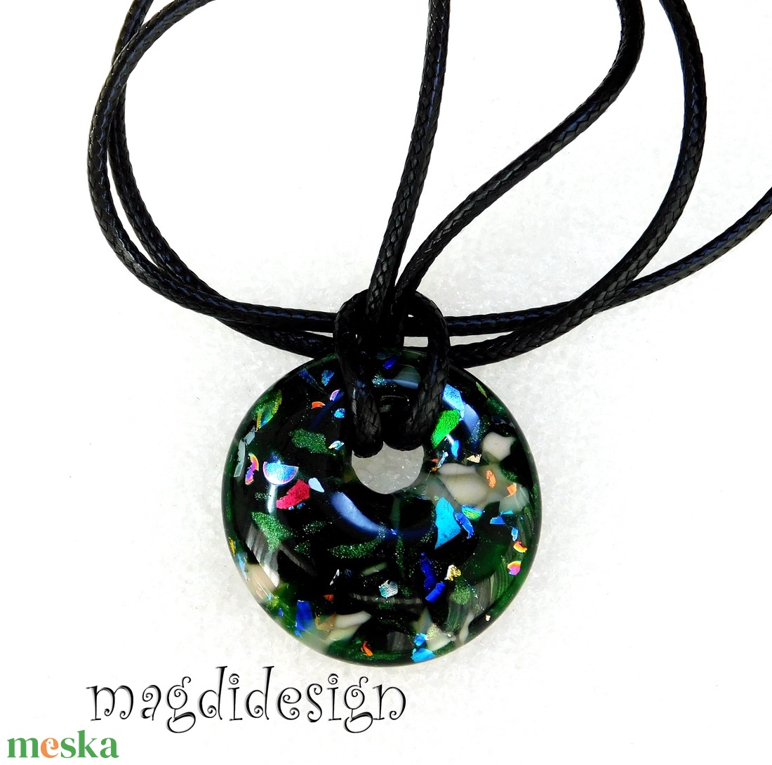 Smaragdzöld színpompa üvegékszer nyaklánc - ékszer - nyaklánc - medálos nyaklánc - Meska.hu