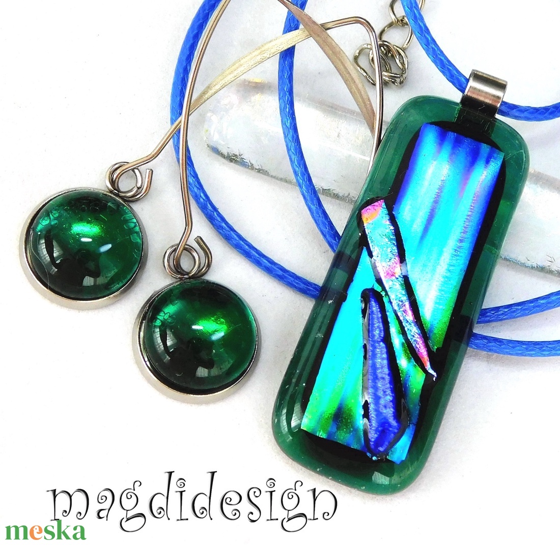 Türkiz-kék színátmenet üvegékszer szett, nyaklánc, lógó fülbevaló - ékszer - ékszerszett - Meska.hu