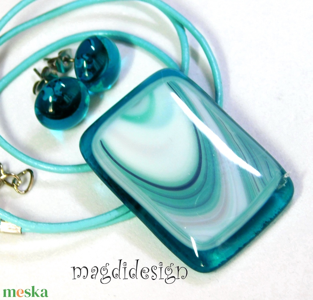 Türkizes hullámzás, üvegékszer szett nyaklánc pötty fülbevaló  - ékszer - ékszerszett - Meska.hu