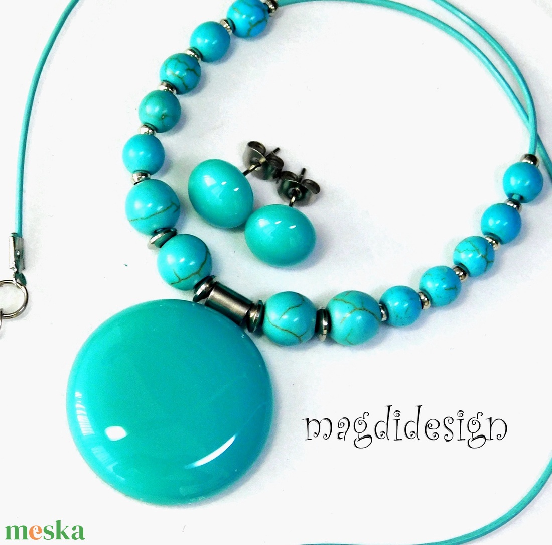 Türkiz ásványköves üvegékszer szett nyaklánc stiftes fülbevaló - ékszer - ékszerszett - Meska.hu