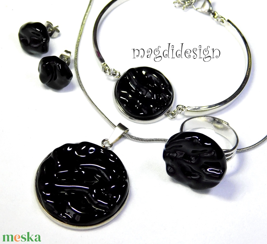  Fekete tenger hullámok üvegékszer szett, nyaklánc, karkötő, gyűrű, fülbevaló - ékszer - ékszerszett - Meska.hu