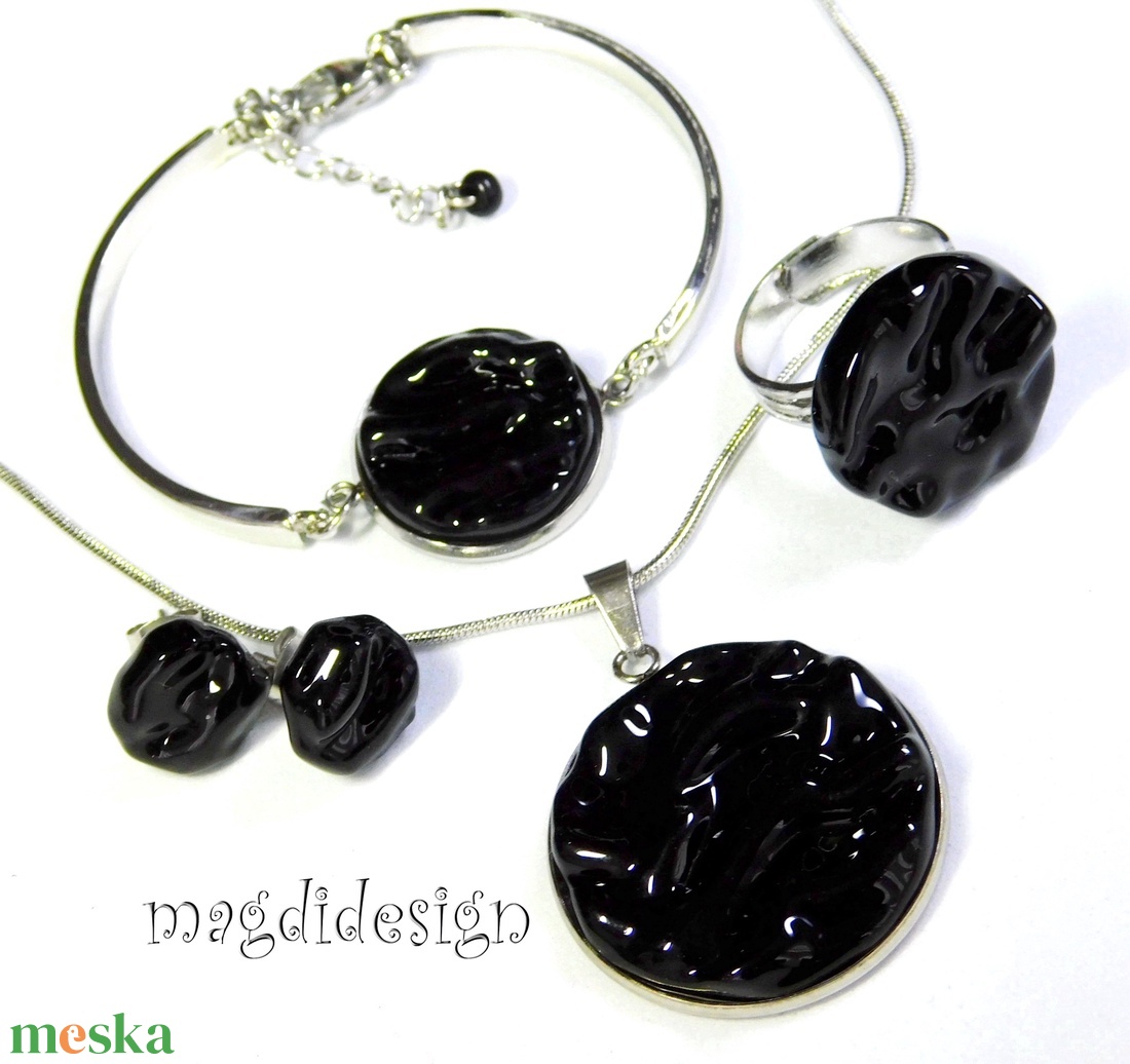 Fekete tenger hullámok üvegékszer szett, nyaklánc, karkötő, gyűrű, fülbevaló - ékszer - ékszerszett - Meska.hu