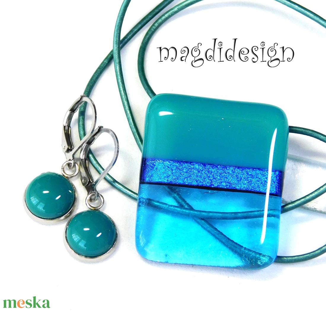 Türkiz színtrió üvegékszer szett nyaklánc kapcsos fülbevaló  - ékszer - ékszerszett - Meska.hu