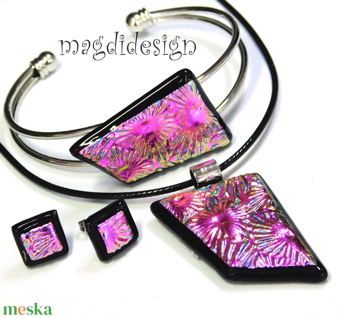 Pink tűzijáték dichroic üvegékszer szett nyaklánc, karkötő,  stiftes fülbevaló  - ékszer - ékszerszett - Meska.hu