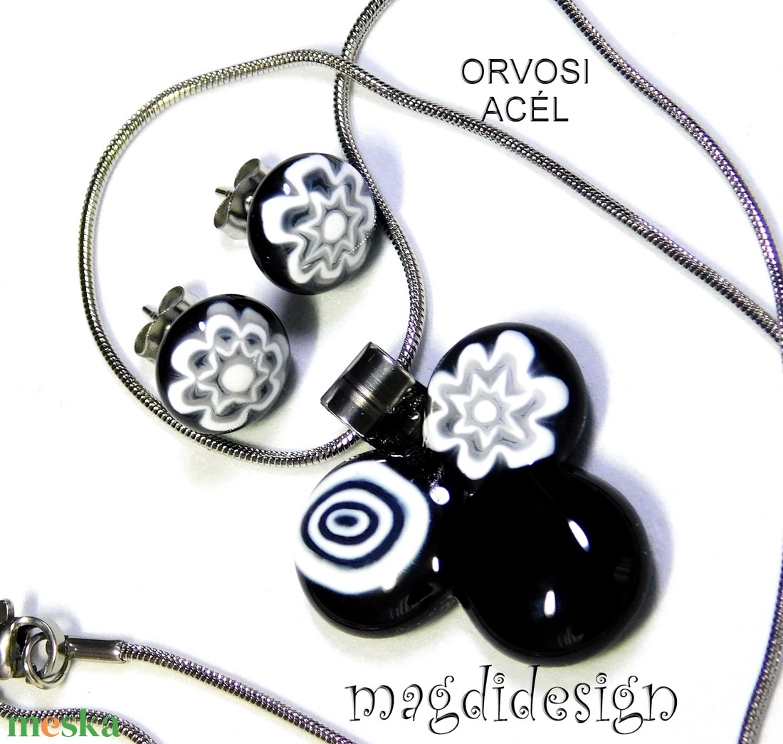 Fekete-fehér bogyós színtrió üvegékszer szett nyaklánc stiftes fülbevaló - ékszer - ékszerszett - Meska.hu