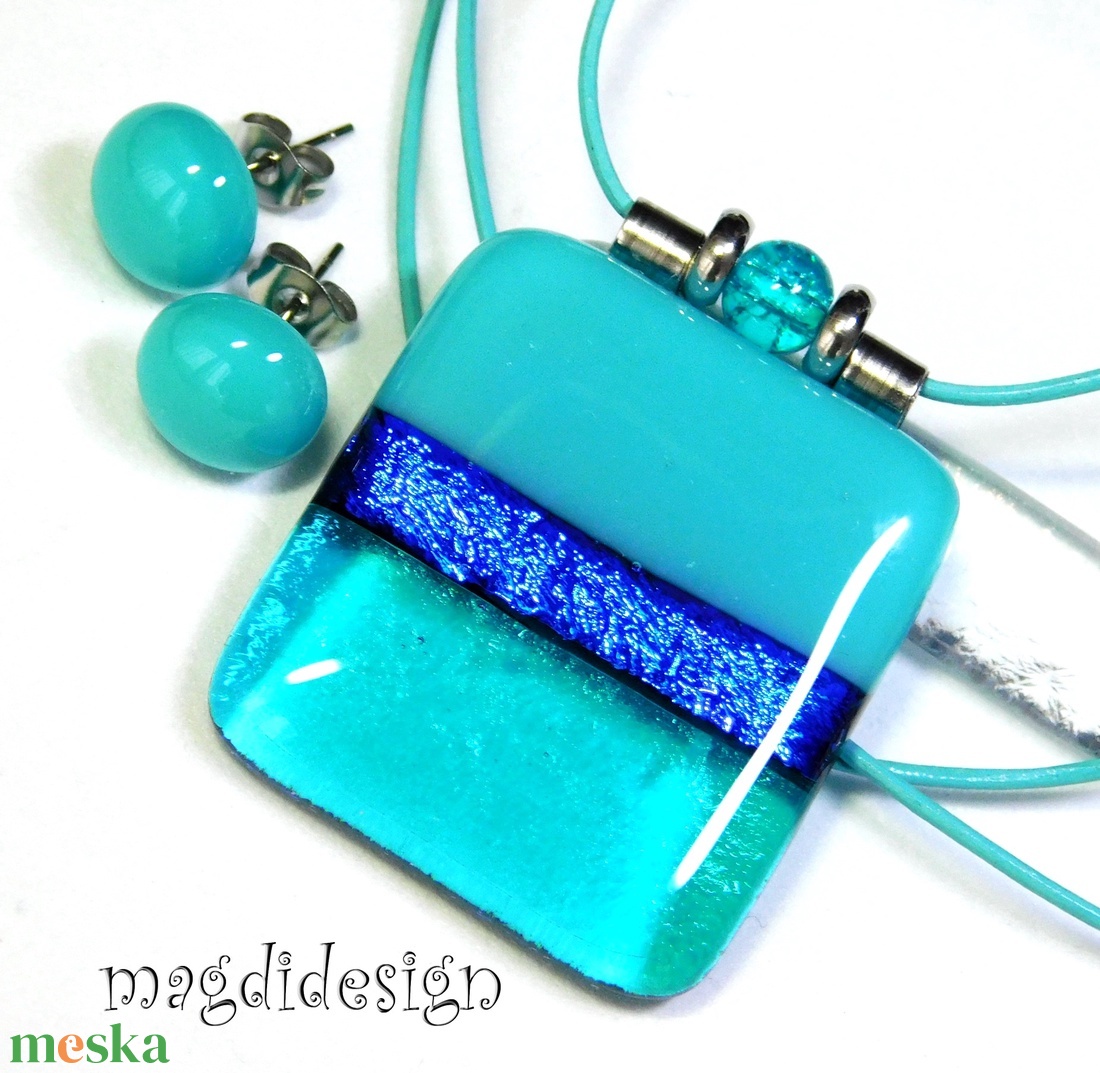 Türkiz-kék színtrió üvegékszer szett nyaklánc stiftes fülbevaló 3 - ékszer - ékszerszett - Meska.hu