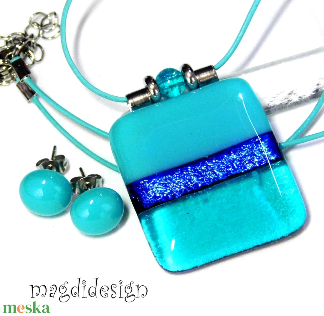 Türkiz-kék színtrió üvegékszer szett nyaklánc stiftes fülbevaló 3 - ékszer - ékszerszett - Meska.hu