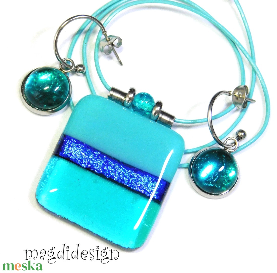 Türkiz-kék színtrió üvegékszer szett nyaklánc stiftes fülbevaló 3 - ékszer - ékszerszett - Meska.hu