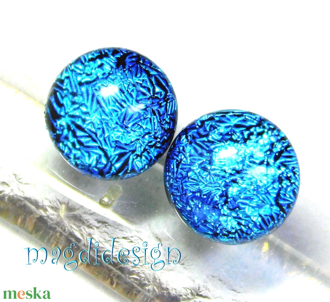 ORVOSI ACÉL. Kék szikrázás üvegékszer pötty  fülbevaló  - ékszer - fülbevaló - pötty fülbevaló - Meska.hu