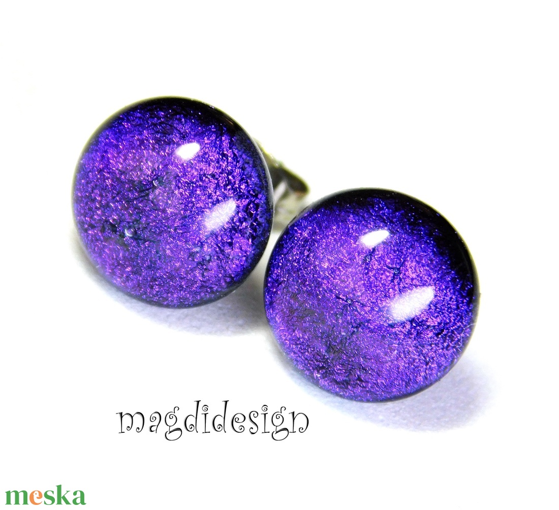 ORVOSI ACÉL. Lila dichroic üvegékszer pötty  fülbevaló  - ékszer - fülbevaló - pötty fülbevaló - Meska.hu