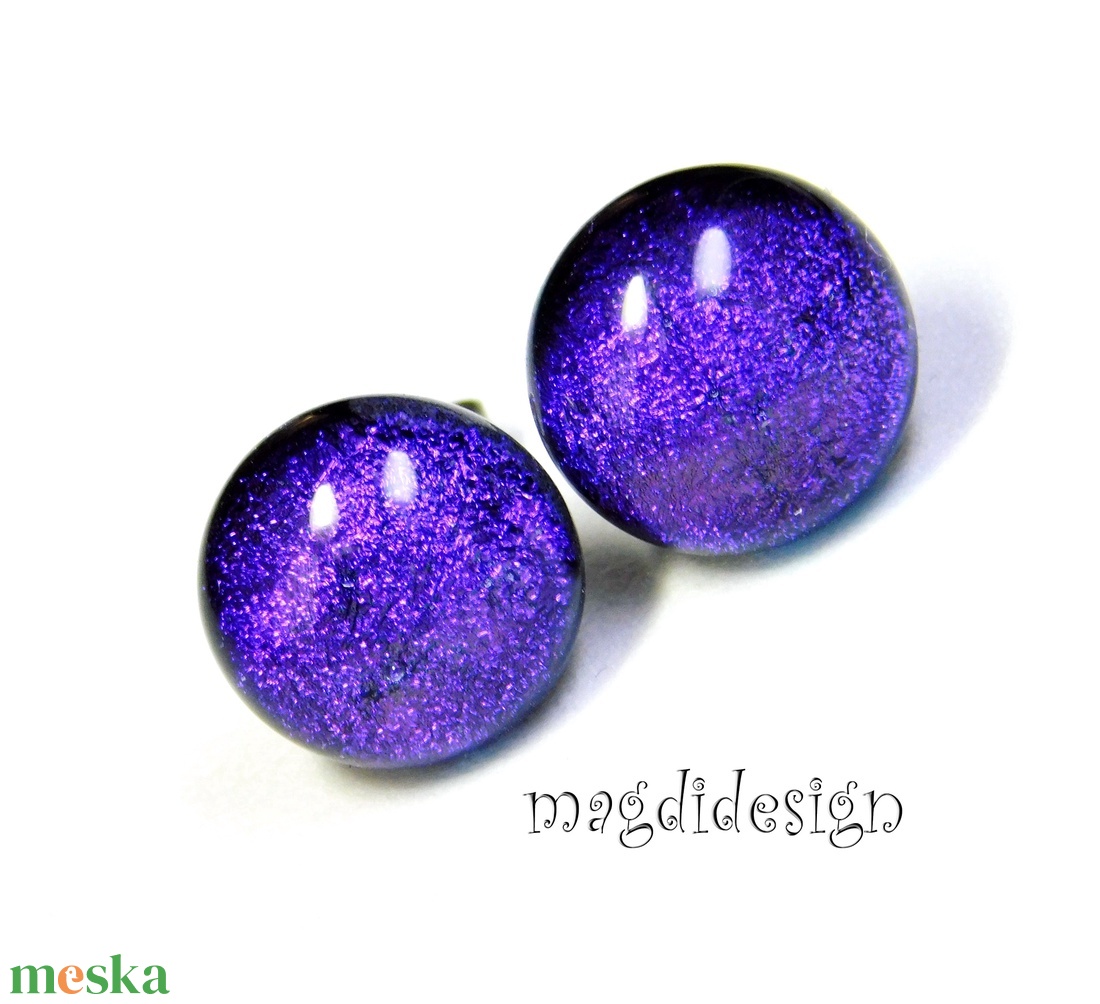 ORVOSI ACÉL. Lila dichroic üvegékszer pötty  fülbevaló  - ékszer - fülbevaló - pötty fülbevaló - Meska.hu