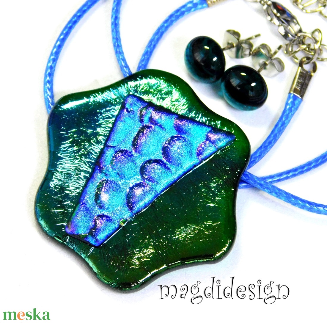 Kék zöld színjáték dichroic üvegékszer szett nyaklánc, stiftes fülbevaló  - ékszer - ékszerszett - Meska.hu