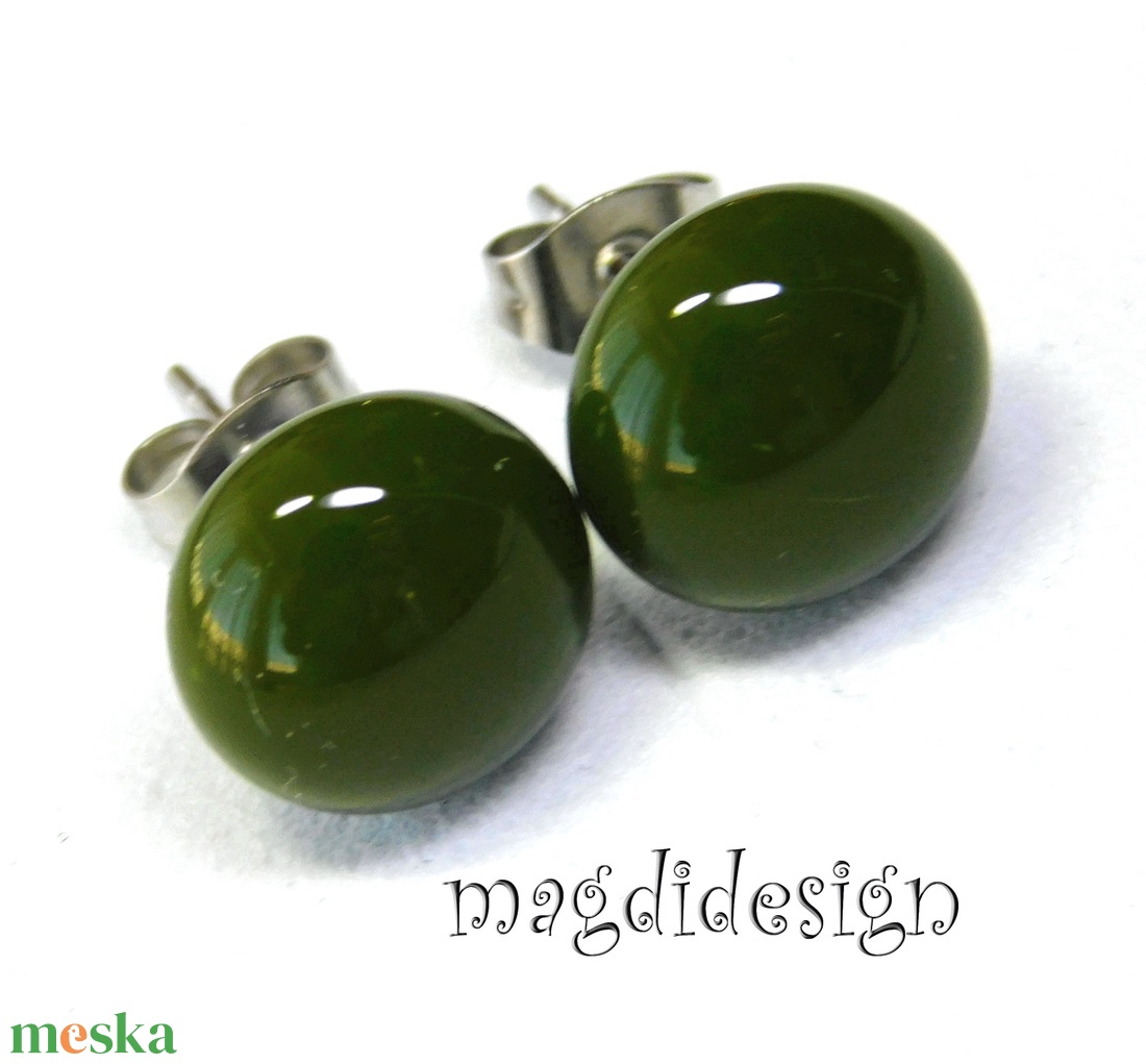 NEMESACÉL! Csodás mohazöld üvegékszer pötty  fülbevaló - ékszer - fülbevaló - pötty fülbevaló - Meska.hu