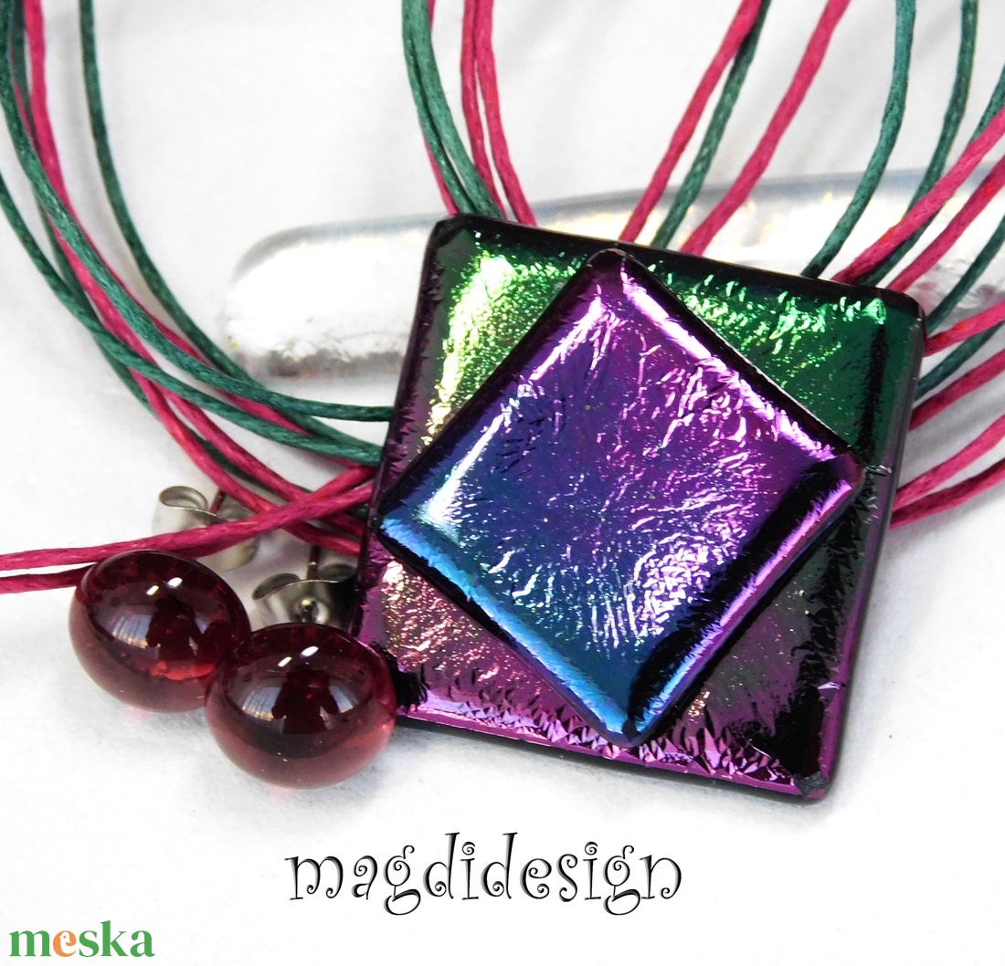 Bíbor-kék-zöld eozin üvegékszer szett nyaklánc stiftes fülbevaló  - ékszer - ékszerszett - Meska.hu