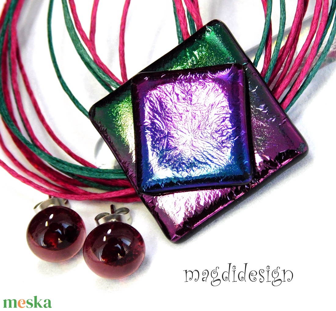 Bíbor-kék-zöld eozin üvegékszer szett nyaklánc stiftes fülbevaló  - ékszer - ékszerszett - Meska.hu