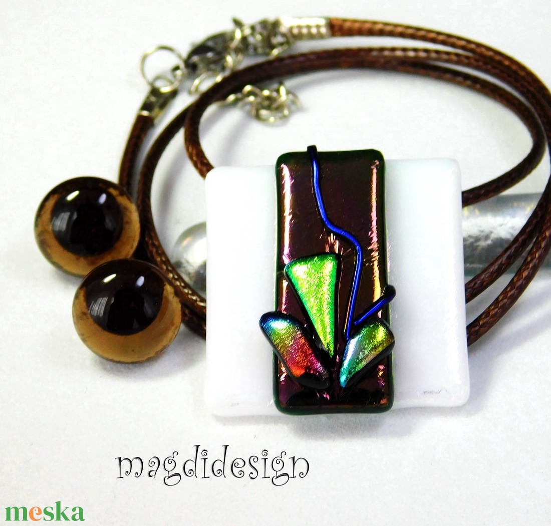 Exkluzív barna-fehér kontraszt üvegékszer szett nyaklánc fülbevaló - ékszer - ékszerszett - Meska.hu