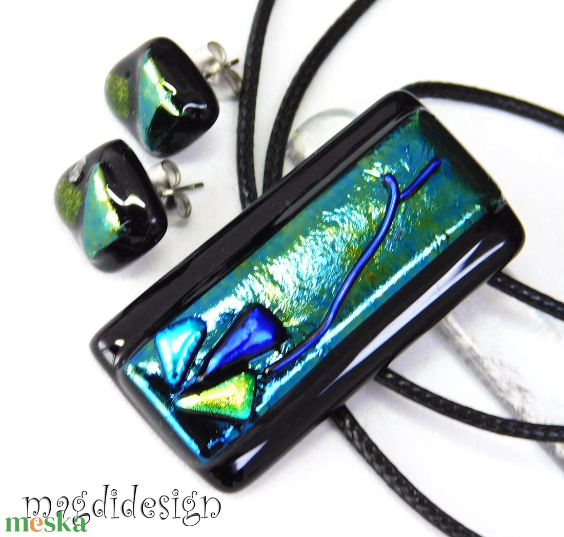 Exkluzív fekete türkiz üvegékszer szett nyaklánc maxi kapcsos fülbevaló - ékszer - ékszerszett - Meska.hu