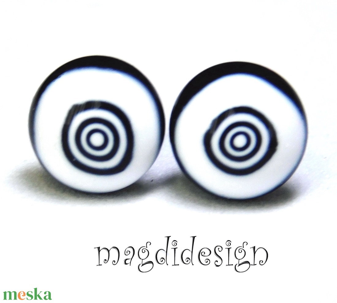 Körbe-kör üvegékszer fekete-fehér pötty fülbevaló 1 - ékszer - fülbevaló - pötty fülbevaló - Meska.hu