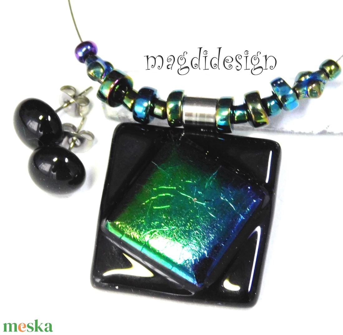 Kék-zöld eozin feketén üvegékszer szett nyaklánc stiftes fülbevaló 1 - ékszer - ékszerszett - Meska.hu