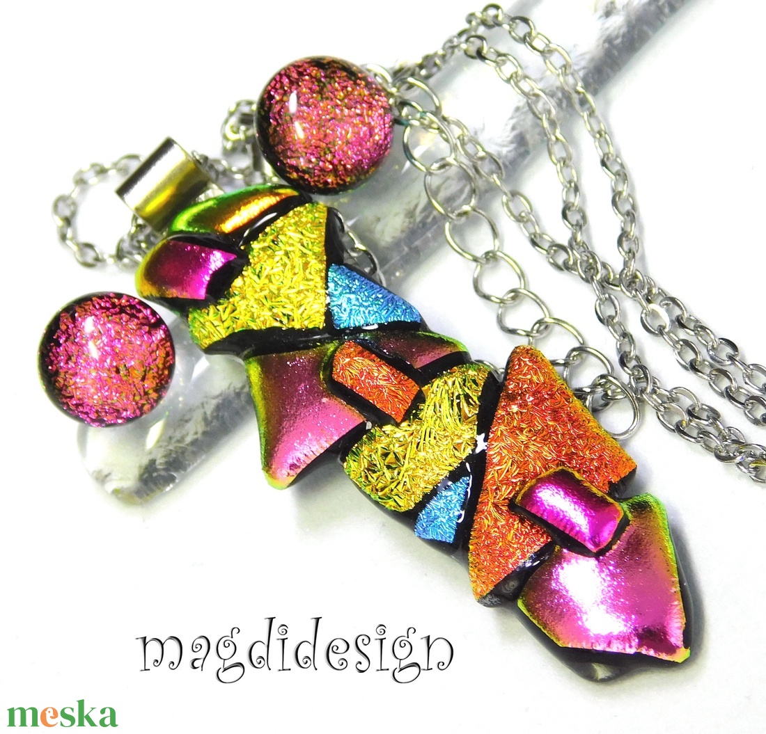 MAXI Szines  borzaska dichroic üvegékszer szett nyaklánc stiftes fülbevaló - ékszer - ékszerszett - Meska.hu