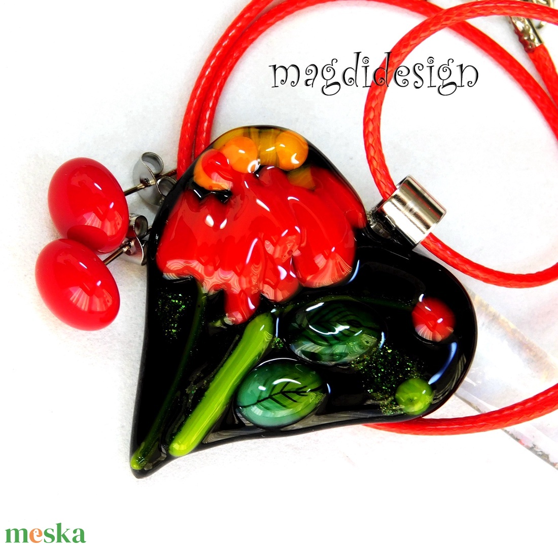 Fekete piros virágos szív üvegékszer szett, nyaklánc, pötty fülbevaló 2 - ékszer - ékszerszett - Meska.hu