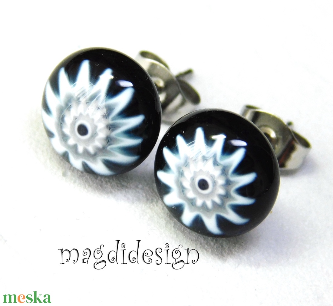 Csillagvirágok millefioris üvegékszer  stiftes fülbevaló - ékszer - fülbevaló - pötty fülbevaló - Meska.hu