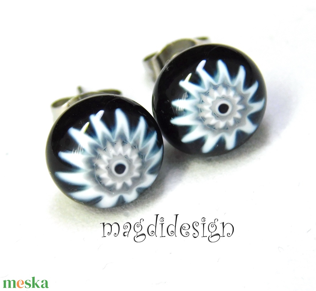 Csillagvirágok millefioris üvegékszer  stiftes fülbevaló - ékszer - fülbevaló - pötty fülbevaló - Meska.hu