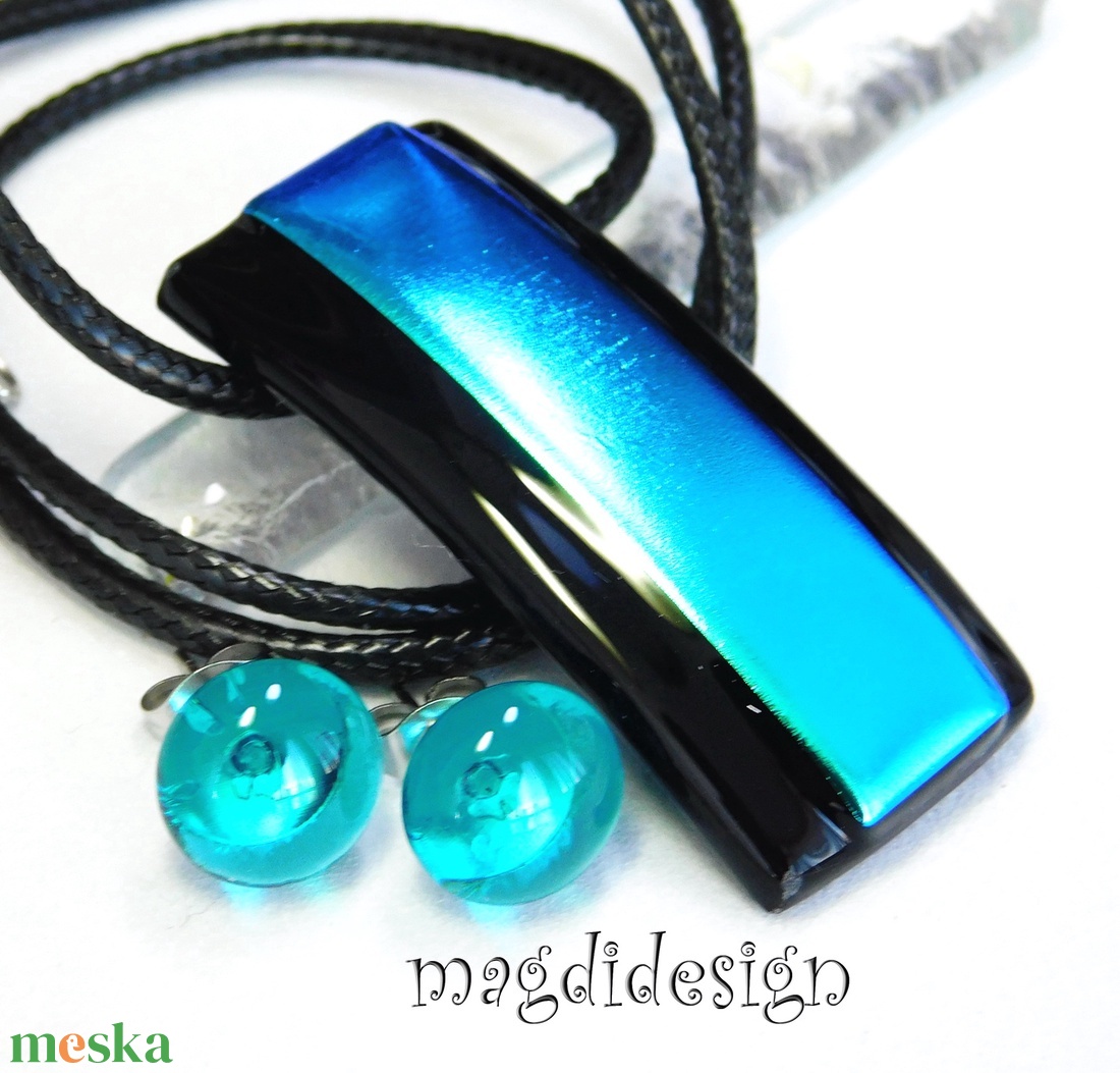 Türkiz-kék színjáték dichroic üvegékszer szett pötty fülbevaló - ékszer - ékszerszett - Meska.hu