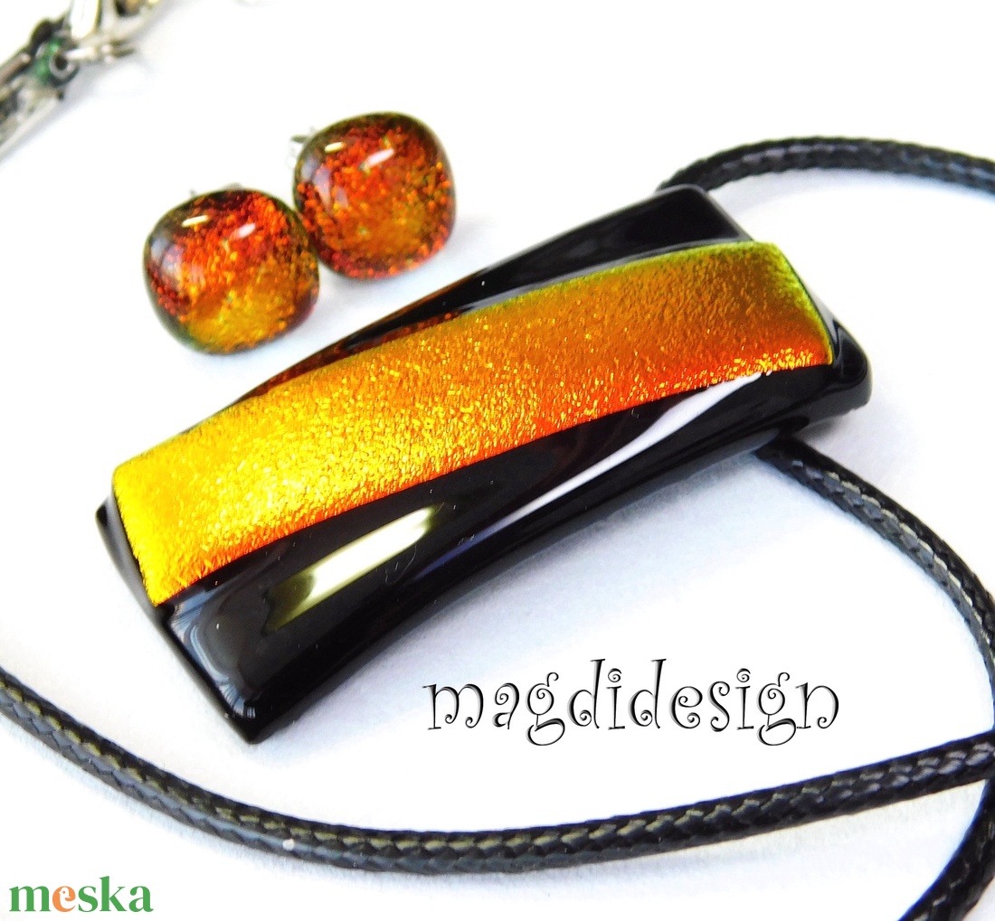 Tüzes narancs feketén dichroic üvegékszer szett stiftes fülbevaló 1 - ékszer - ékszerszett - Meska.hu