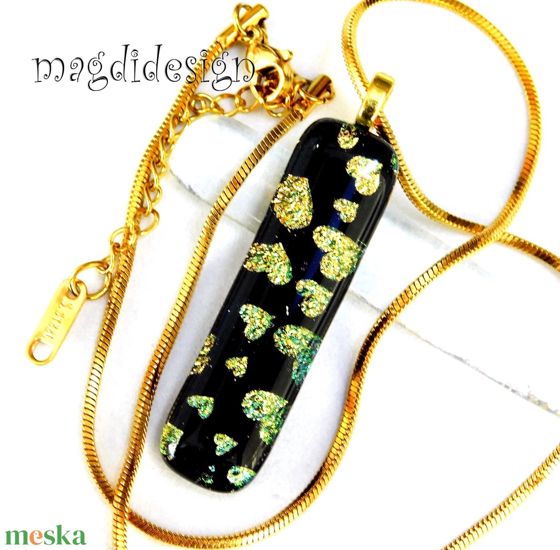 Arany szívecskék üvegékszer nyaklánc - Valentin napra, Anyák napjára, Nőnapra - ékszer - nyaklánc - medálos nyaklánc - Meska.hu