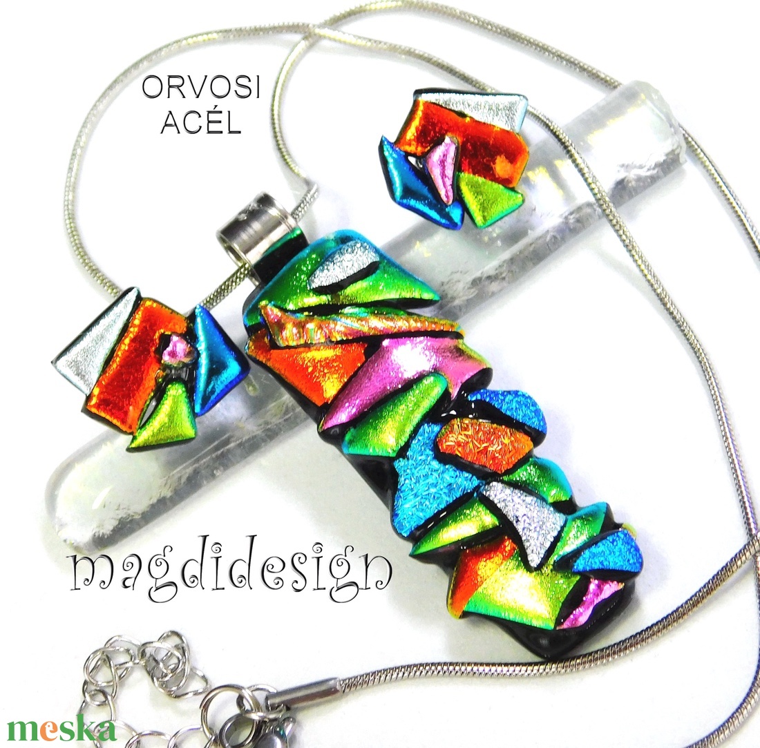 MAXI Szines  borzaska dichroic üvegékszer szett nyaklánc stiftes fülbevaló - ékszer - ékszerszett - Meska.hu
