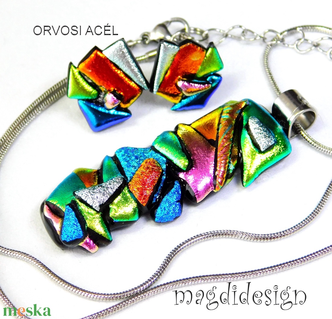 MAXI Szines  borzaska dichroic üvegékszer szett nyaklánc stiftes fülbevaló 1 - ékszer - ékszerszett - Meska.hu