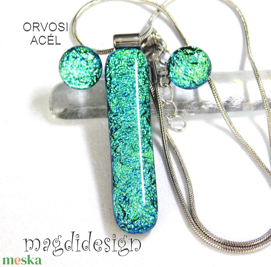 Exkluzív szikrázó zöld dichroic üvegékszer szett nyaklánc stiftes fülbevaló - ékszer - ékszerszett - Meska.hu