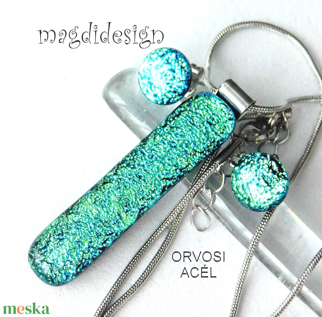 Exkluzív szikrázó zöld dichroic üvegékszer szett nyaklánc stiftes fülbevaló - ékszer - ékszerszett - Meska.hu