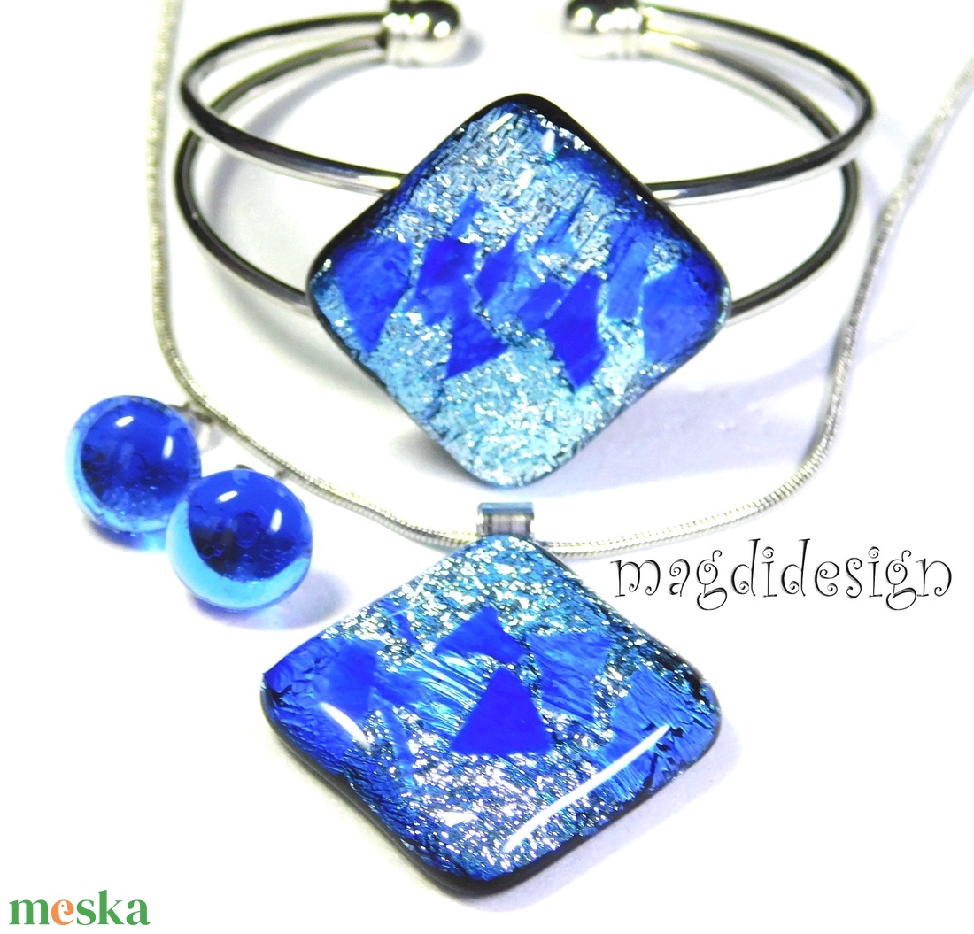 Ezüst rombusz kék lapokkal üvegékszer szett nyaklánc, karkötő, stiftes fülbevaló - ékszer - ékszerszett - Meska.hu