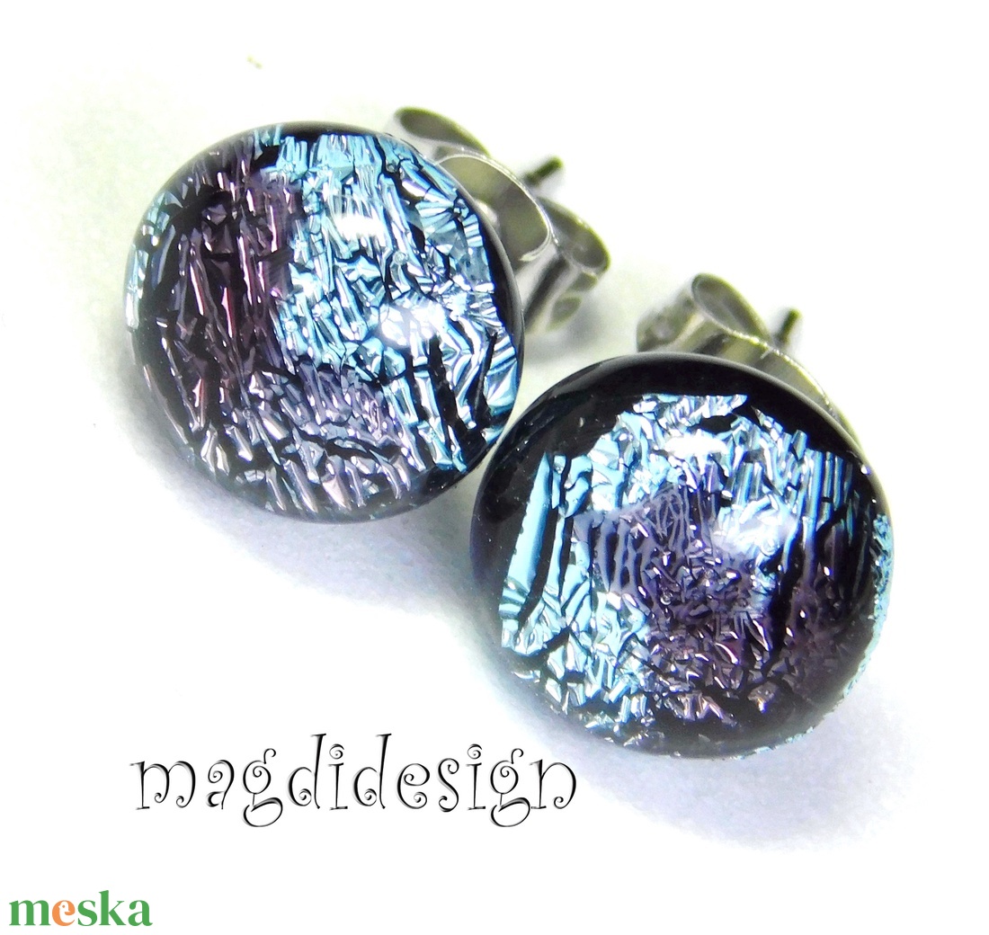Ezüst bíbor színjáték dichroic üvegékszer pötty fülbevaló 1 - ékszer - fülbevaló - pötty fülbevaló - Meska.hu