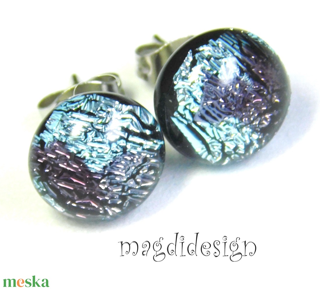 Ezüst bíbor színjáték dichroic üvegékszer pötty fülbevaló 1 - ékszer - fülbevaló - pötty fülbevaló - Meska.hu