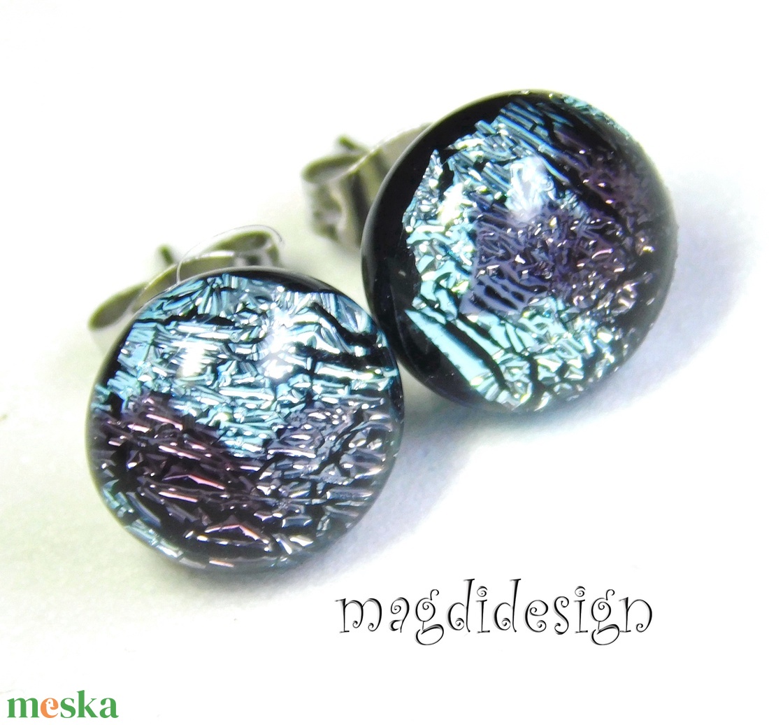 Ezüst bíbor színjáték dichroic üvegékszer pötty fülbevaló 1 - ékszer - fülbevaló - pötty fülbevaló - Meska.hu
