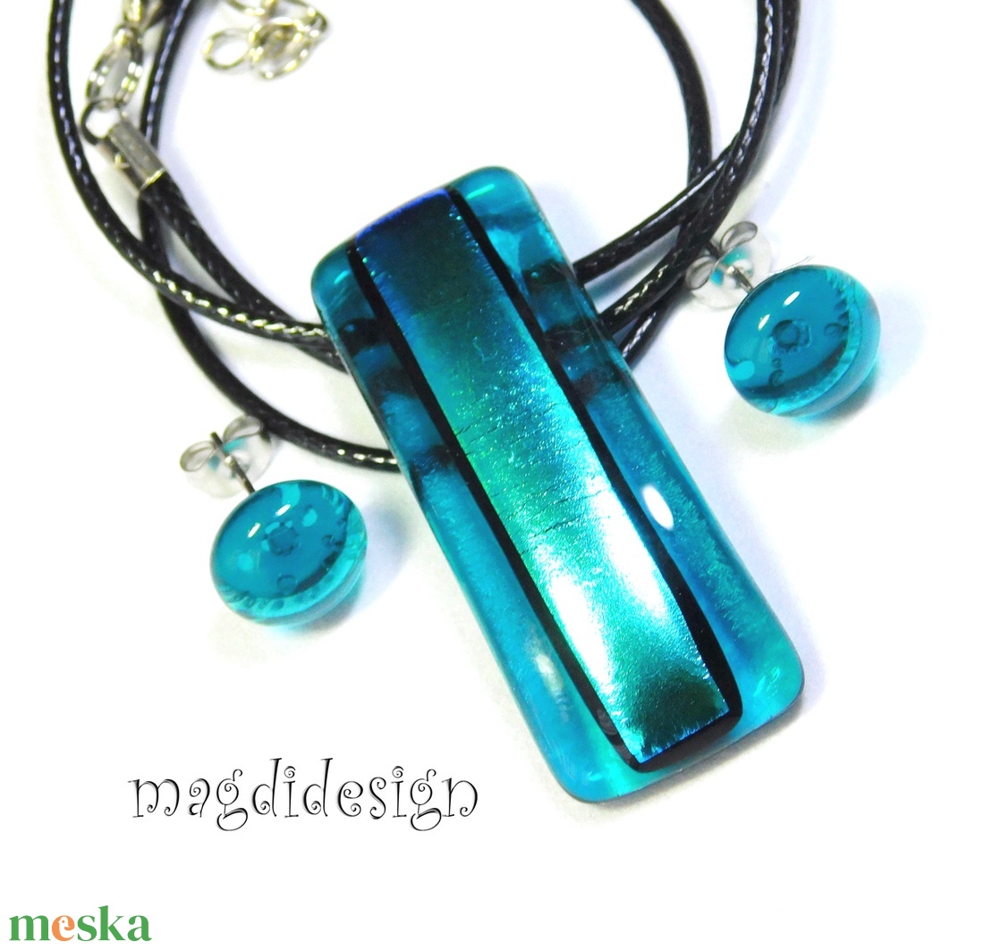 Türkiz színjáték dichroic üvegékszer szett pötty fülbevaló - ékszer - ékszerszett - Meska.hu