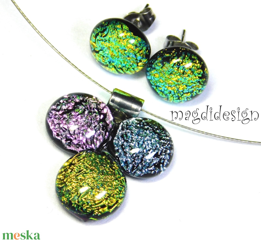 Arany-ezüst-rózsaszín dichroic bogyós színtrió üvegékszer szett nyaklánc stiftes fülbevaló - ékszer - ékszerszett - Meska.hu