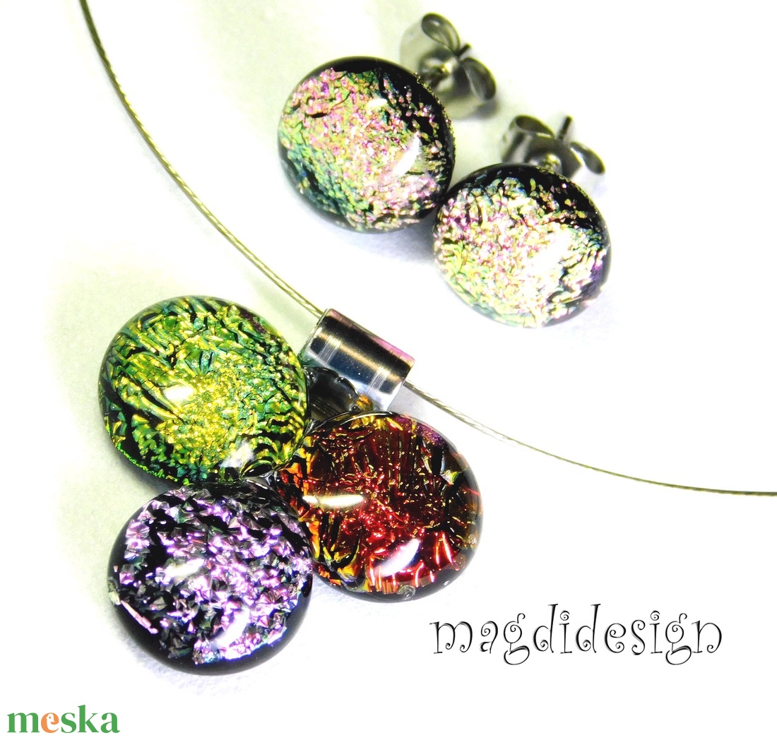 Arany-vörös-rózsaszín dichroic bogyós színtrió üvegékszer szett nyaklánc stiftes fülbevaló - ékszer - ékszerszett - Meska.hu