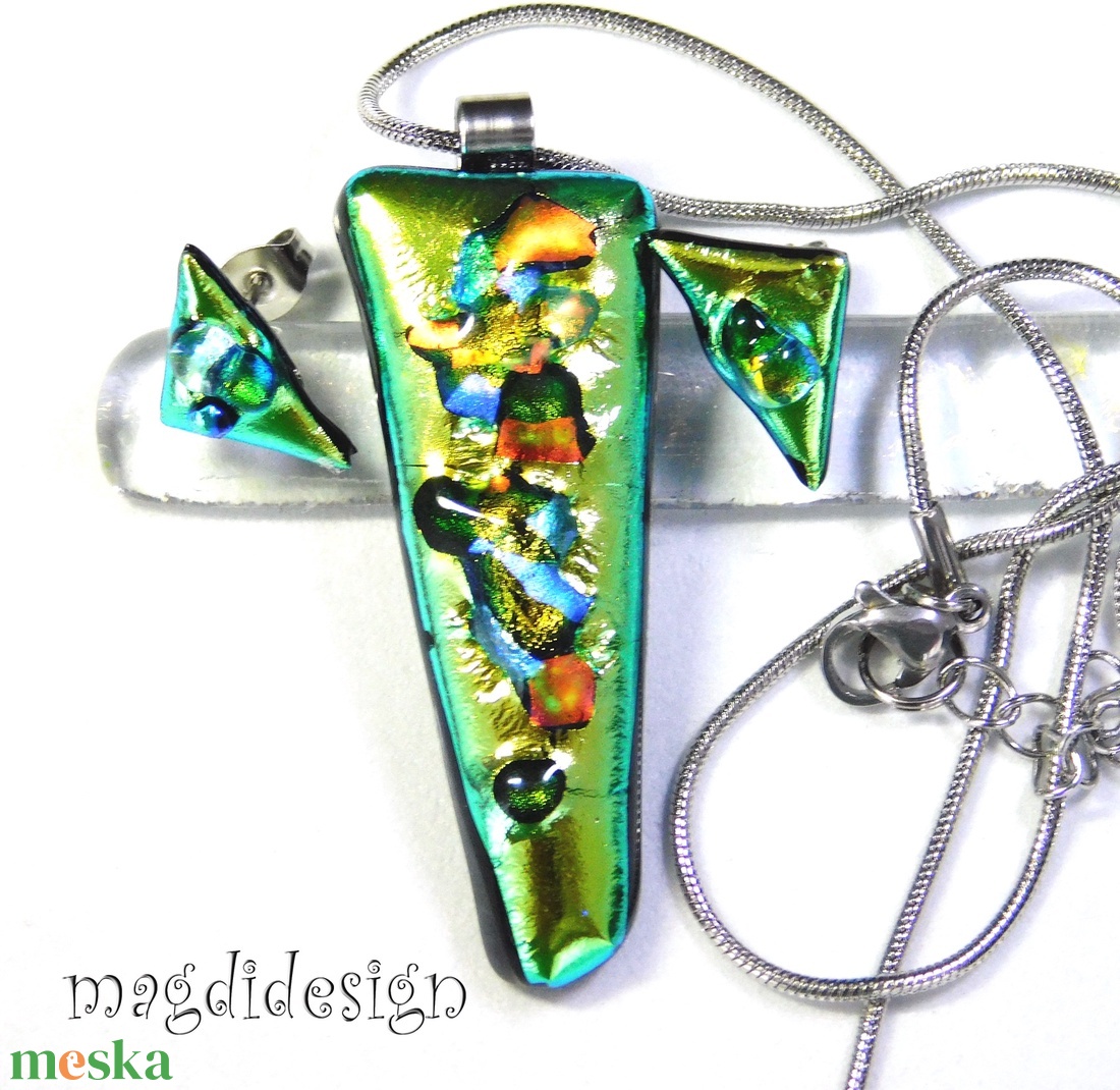 NEMESACÉL! Zöld köves színjáték dichroic üvegékszer szett nyaklánc fülbevaló - ékszer - ékszerszett - Meska.hu