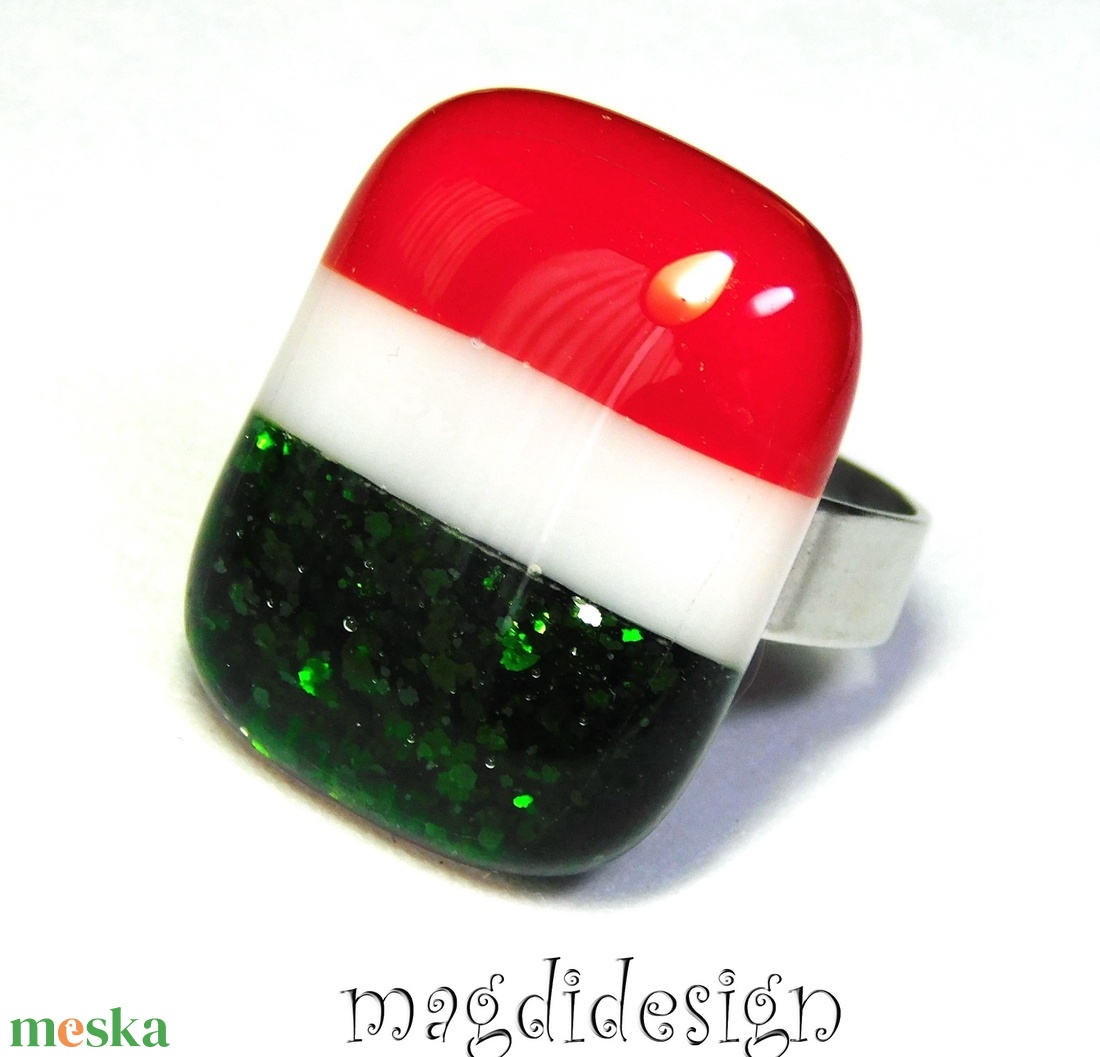 Nemzeti színű üvegékszer gyűrű -- Kokárda - ékszer - gyűrű - statement gyűrű - Meska.hu