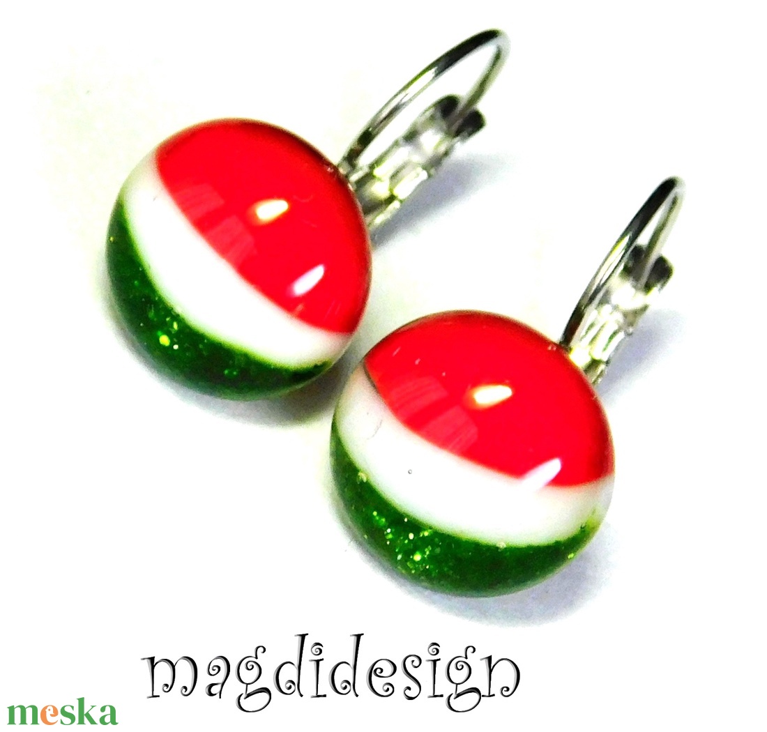 Nemzeti színű --Piros, fehér, zöld üvegékszer kapcsos fülbevaló  --Kokárda - ékszer - fülbevaló - lógó fülbevaló - Meska.hu