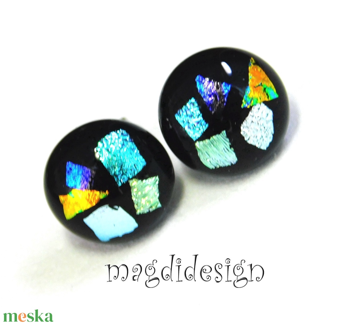 NEMESACÉL! Dichroic színkavalkád üvegékszer pötty fülbevaló  - ékszer - fülbevaló - pötty fülbevaló - Meska.hu