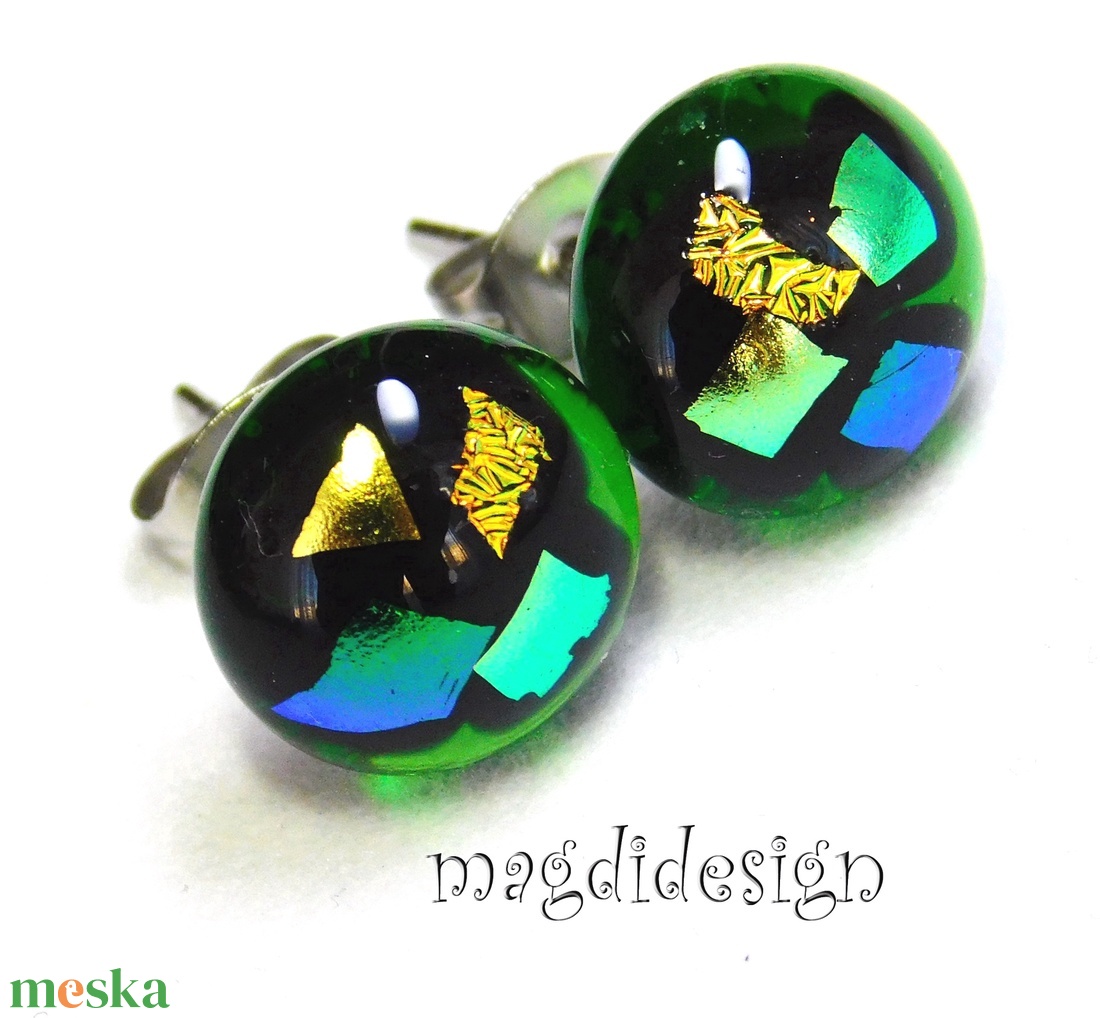 NEMESACÉL! Dichroic színkavalkád zöld üvegékszer pötty fülbevaló  4 - ékszer - fülbevaló - pötty fülbevaló - Meska.hu